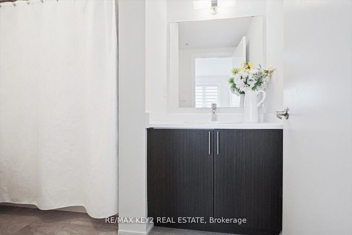 Photo 19 at 113 - 1555 Kingston Road, Town Centre, Pickering