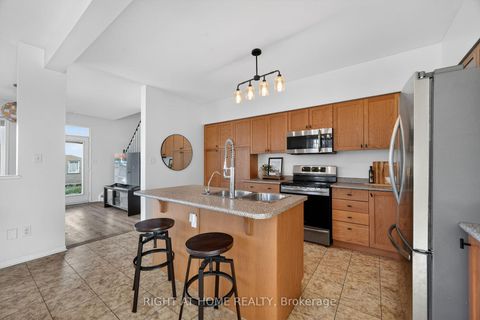 Photo 12 at 12 - 1070 Glenbourne Drive, Pinecrest, Oshawa