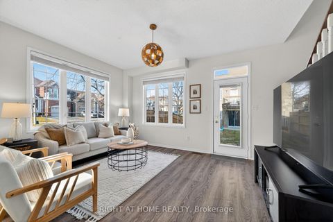 Photo 14 at 12 - 1070 Glenbourne Drive, Pinecrest, Oshawa