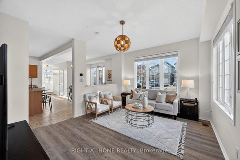 Photo 15 at 12 - 1070 Glenbourne Drive, Pinecrest, Oshawa