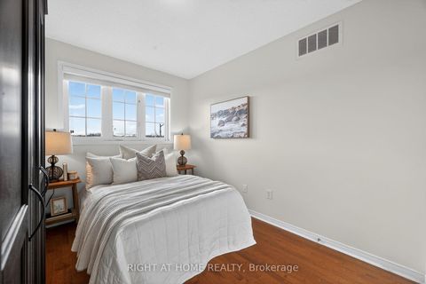 Photo 33 at 12 - 1070 Glenbourne Drive, Pinecrest, Oshawa