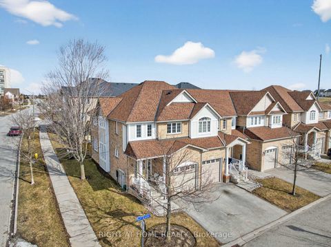 Photo 38 at 12 - 1070 Glenbourne Drive, Pinecrest, Oshawa
