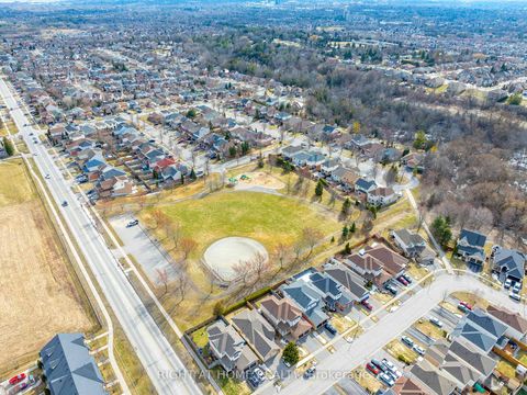 Photo 42 at 12 - 1070 Glenbourne Drive, Pinecrest, Oshawa