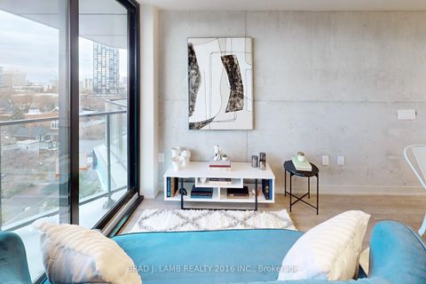 Photo 5 at 1014 - 195 McCaul Street, Chinatown, Toronto