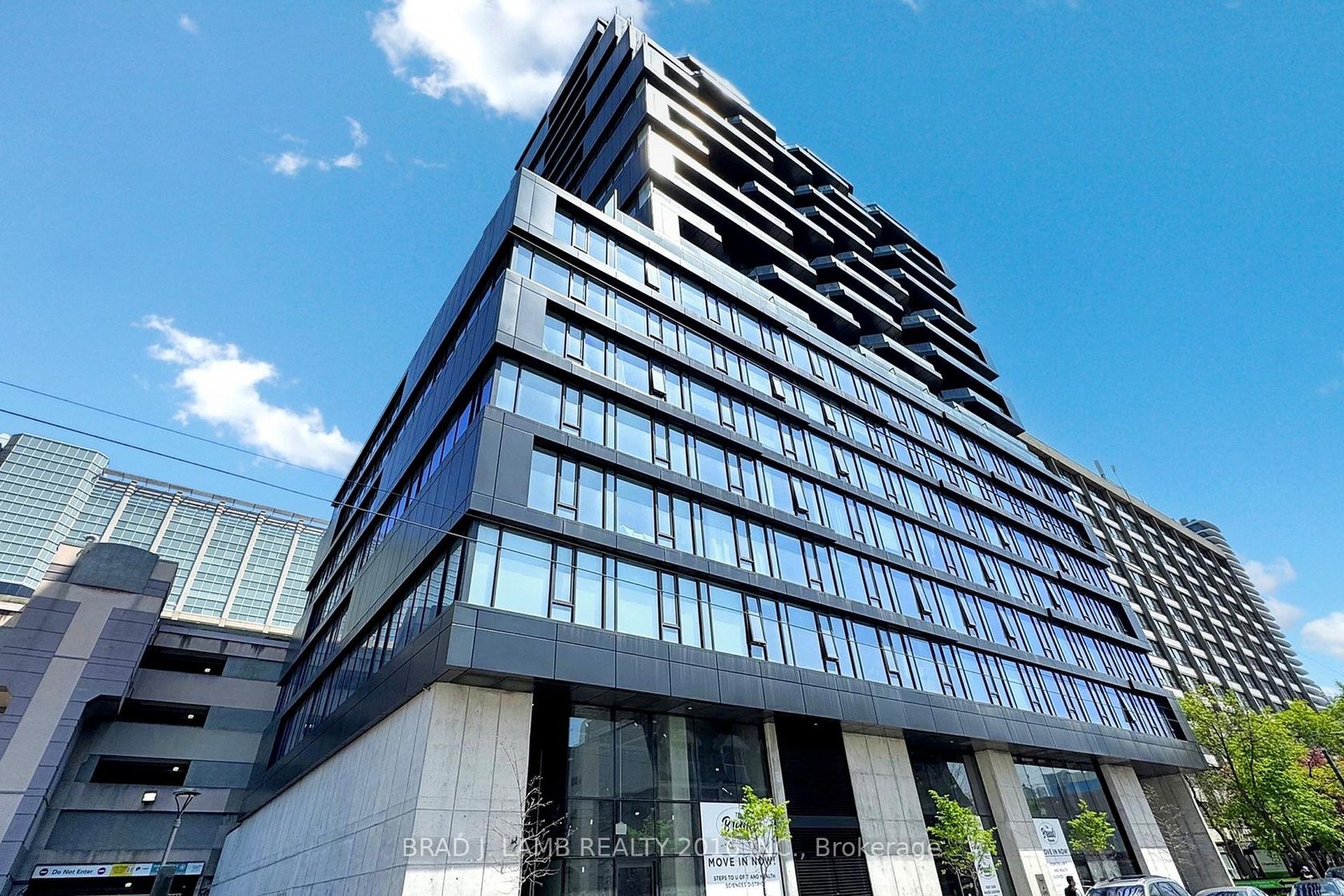 1014 - 195 McCaul Street, Chinatown, Toronto by Loree Meneguzzi Real Estate 1014 - 195 McCaul Street, Chinatown, Toronto