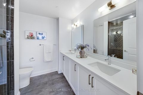 Photo 13 at 1503 - 20 Gatineau Drive, Beverley Glen, Vaughan