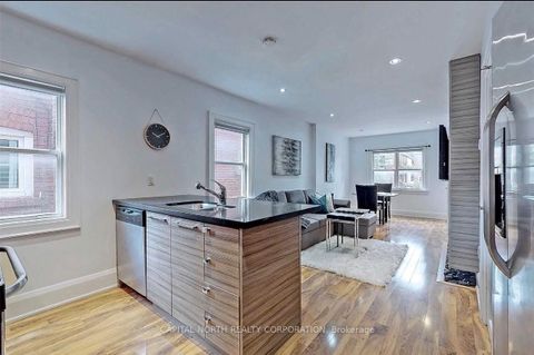 Photo 2 at 4 Belle Ayre Boulevard, Mount Pleasant East, Toronto