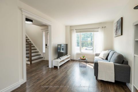 Photo 5 at 12 Cuthbert Street, Ardagh, Barrie