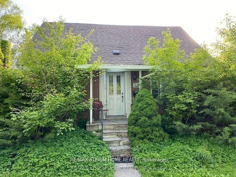 Photo 0 at 28 Kensington Avenue, Newtonbrook West, Toronto