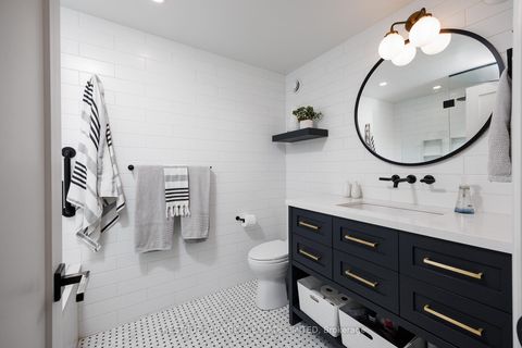 Photo 17 at 203 - 40 Oaklands Avenue, St. Clair, Toronto