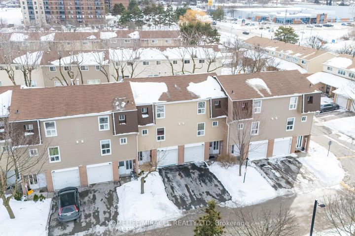 Photo 1 at 150 - 150 Enderby Crescent, Southgate, Brampton