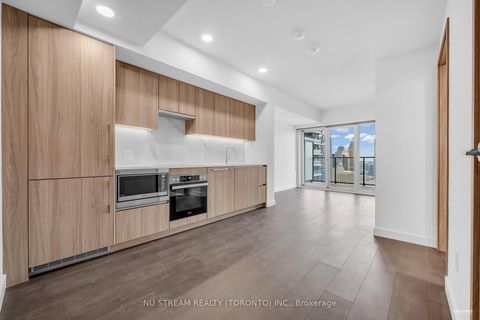 Photo 10 at 4609 - 3 CONCORD CITYPLACE Way, Waterfront Communities C1, Toronto