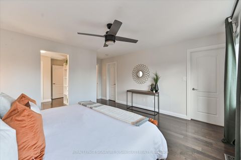 Photo 25 at 811 Cosburn Avenue, East York, Toronto