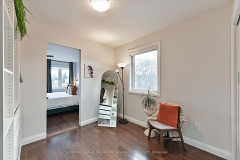 Photo 28 at 811 Cosburn Avenue, East York, Toronto