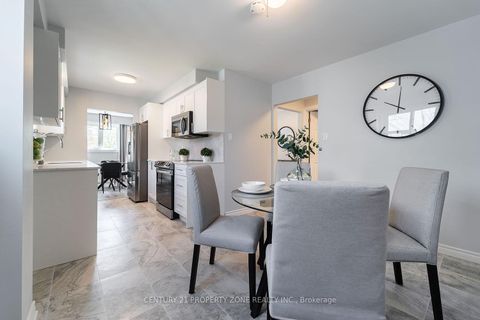 Photo 12 at 39 SYLVIA Street, Grove East, Barrie