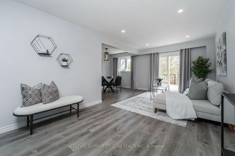 Photo 20 at 39 SYLVIA Street, Grove East, Barrie