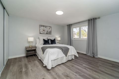 Photo 34 at 39 SYLVIA Street, Grove East, Barrie