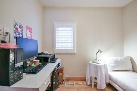 Photo 29 at 45 GROVE Street W, Queen's Park, Barrie