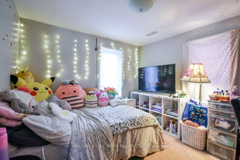 Photo 30 at 45 GROVE Street W, Queen's Park, Barrie