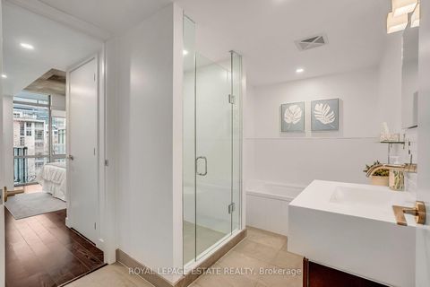 Photo 22 at 636 - 55 Stewart Street, Waterfront Communities C1, Toronto