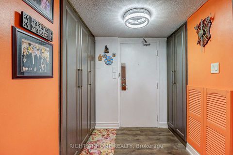 Photo 8 at 605 - 757 Victoria Park Avenue, Oakridge, Toronto