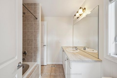 Photo 25 at 67 Hatton Garden Road, Vellore Village, Vaughan