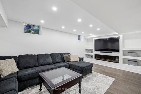 Photo 30 at 67 Hatton Garden Road, Vellore Village, Vaughan