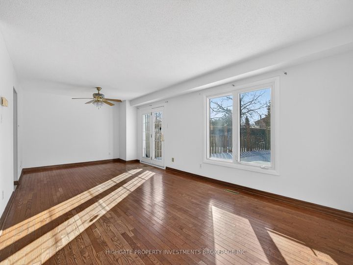Photo 12 at 739 Edgewood Road, Amberlea, Pickering