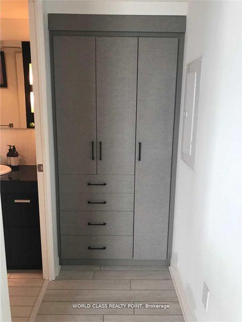 Photo 9 at 611 - 33 Singer Court, Bayview Village, Toronto