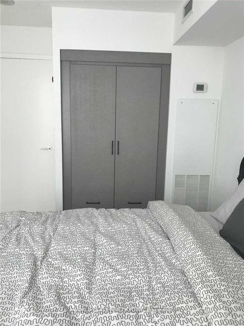 Photo 13 at 611 - 33 Singer Court, Bayview Village, Toronto