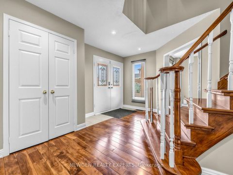 Photo 5 at 2636 Credit Valley Road, Central Erin Mills, Mississauga
