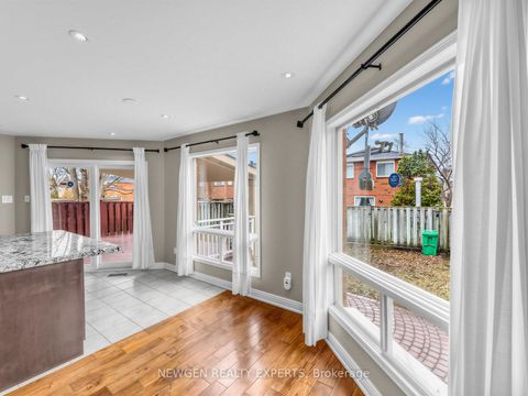 Photo 15 at 2636 Credit Valley Road, Central Erin Mills, Mississauga