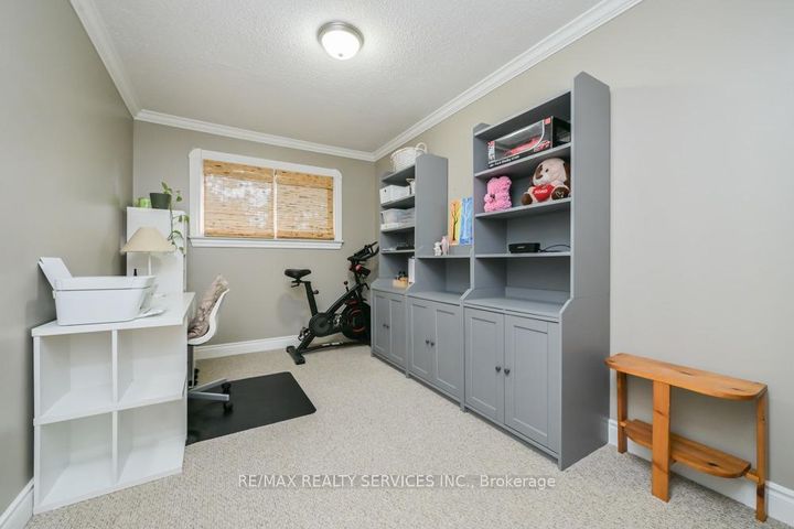 Photo 20 at 8 Collins Crescent, Brampton North, Brampton