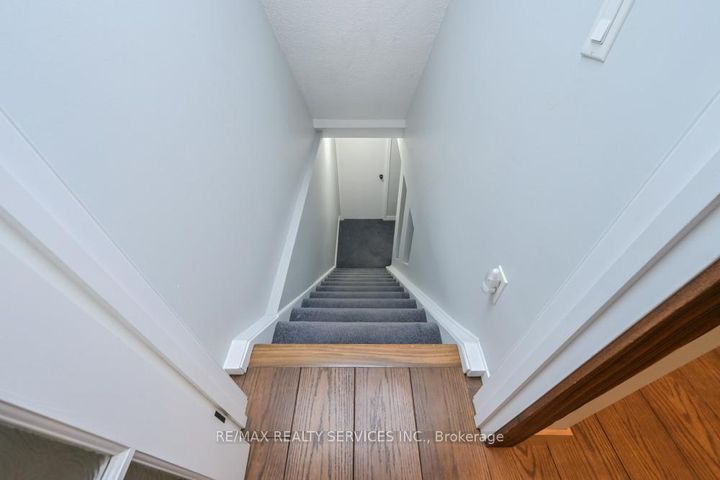 Photo 24 at 8 Collins Crescent, Brampton North, Brampton