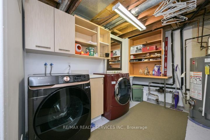 Photo 25 at 8 Collins Crescent, Brampton North, Brampton