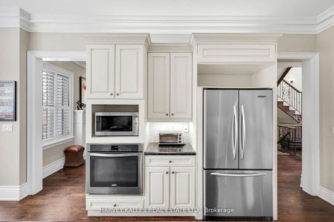 Photo 15 at 76 Dunblaine Avenue, Nortown, Toronto