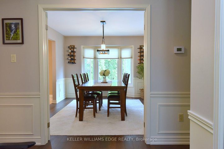 Photo 9 at 18 Charterhouse Crescent, Ancaster, Hamilton