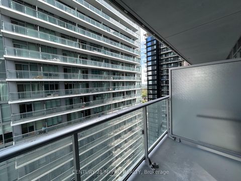 Photo 11 at 2714 - 195 Redpath Avenue, Mount Pleasant East, Toronto