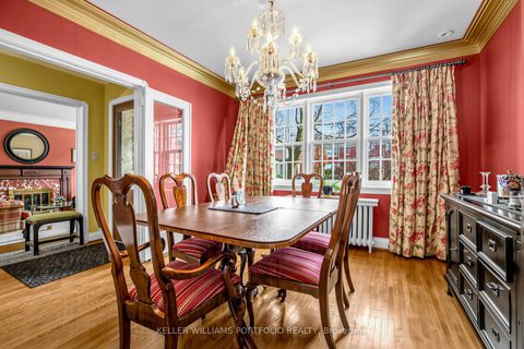 Photo 3 at 22 Glen Cedar Road, Cedarvale, Toronto