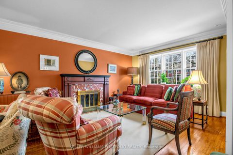 Photo 4 at 22 Glen Cedar Road, Cedarvale, Toronto