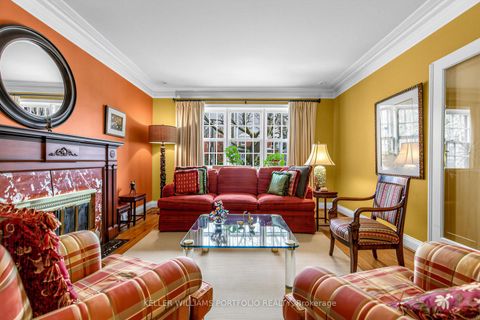 Photo 5 at 22 Glen Cedar Road, Cedarvale, Toronto