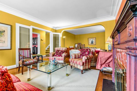 Photo 6 at 22 Glen Cedar Road, Cedarvale, Toronto