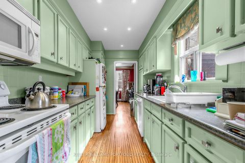 Photo 13 at 22 Glen Cedar Road, Cedarvale, Toronto