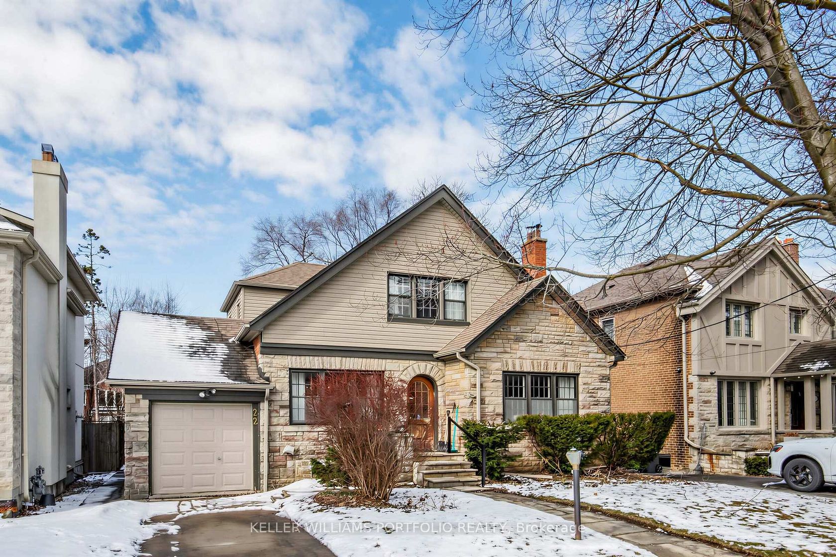22 Glen Cedar Road, Cedarvale, Toronto 