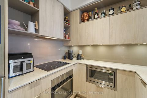 Photo 4 at 1106 - 200 Sackville Street, Regent Park, Toronto