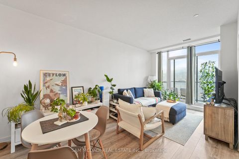 Photo 7 at 1106 - 200 Sackville Street, Regent Park, Toronto