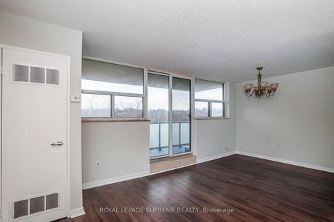 Photo 3 at 501 - 2130 Weston Road, Weston, Toronto