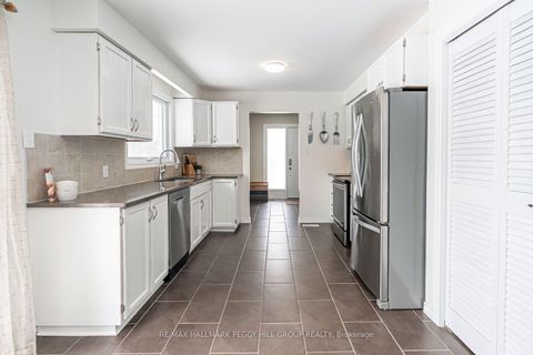 Photo 8 at 5853 Yonge Street, Rural Innisfil, Innisfil