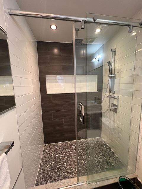 Photo 10 at PH5 - 65 Scadding Avenue, Waterfront Communities C8, Toronto