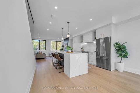 Photo 11 at 8 - 59 Charles Street, Central Newmarket, Newmarket